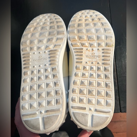 Valentino Garavani shoes - Picture 7 of 7